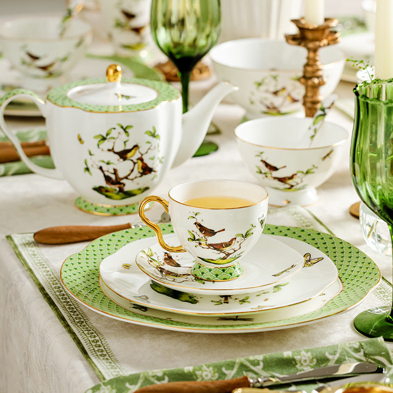 Jingdezhen Ceramic Coffee Cup and Saucer Set High-end Matching Cups Wedding Gift Afternoon Tea Mug Cup Gift Box Set