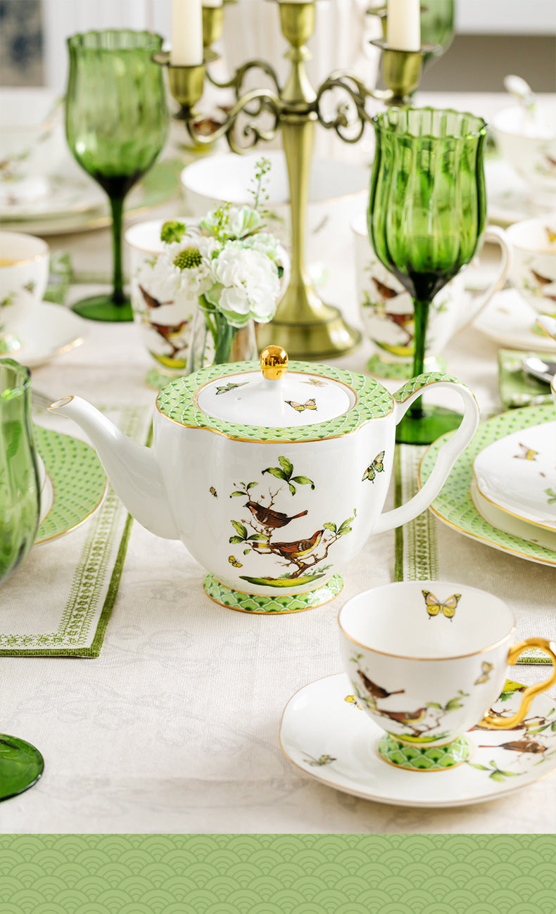 Jingdezhen Ceramic Coffee Cup and Saucer Set High-end Matching Cups Wedding Gift Afternoon Tea Mug Cup Gift Box Set